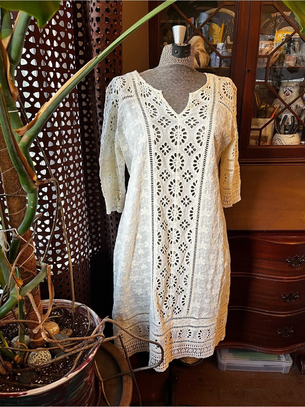 Sundance Ivory Embroidered Tunic with lace